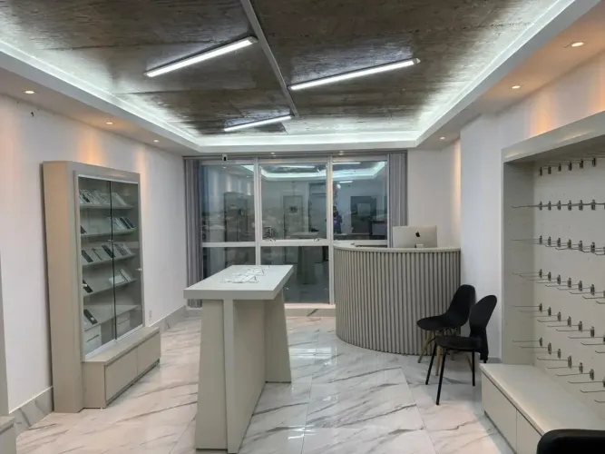 Sala comercial no Shopping da Ilha!