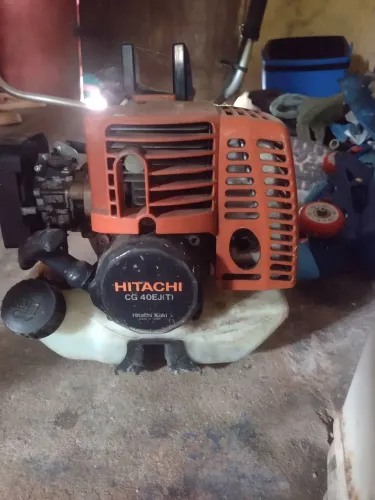 Máquina de roçar