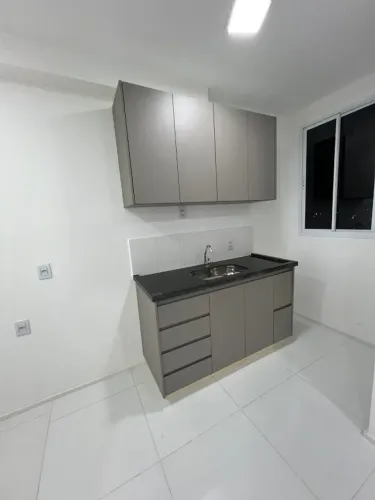 Apartamento 2 quartos em frente ao Shopping Passeio das Aguas, 1 vaga garagem
