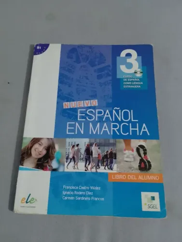 Nuevo Espanhol En Marcha 3 - Libro Del Alumno Con CD Audio / Editora Sgel, capa mole