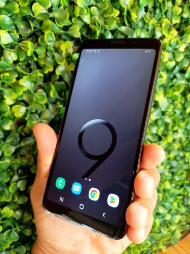 Celular Samsung Galaxy S9 + Brindes
