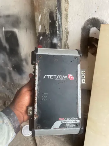 Módulo stetsom EX1200 2ohms