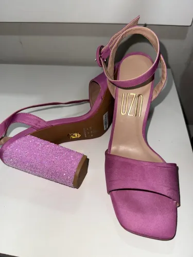 Sapato da UZA