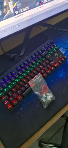 Teclado Mecânico T-Dagger Corvette Com Switches Outemu DIY Blue