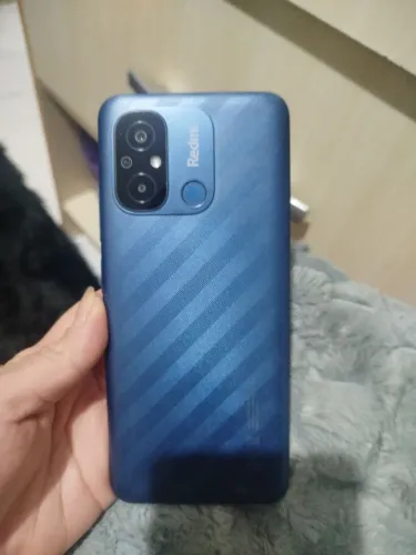 Vendo celular redimi 12c