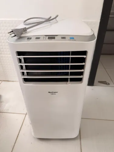 Ar-Condicionado Portátil Springer Midea 12.000 BTUs 220V - Completo + Controle Remoto