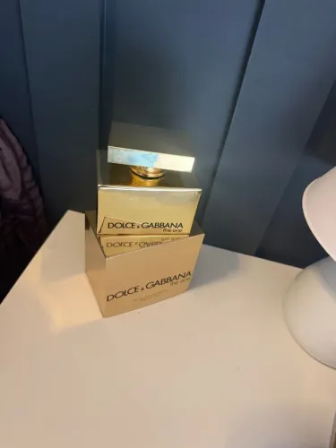 Perfume femenino .