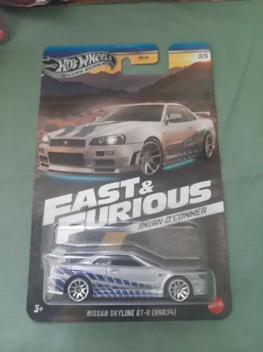 Hot Wheels Silver Series Velozes e Furiosos Nissan Skyline GTR BNR34