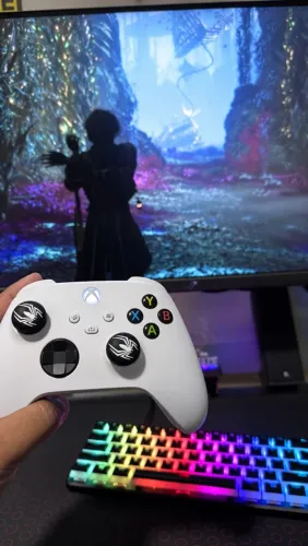 Controle branco Xbox series S/X COM BATERIA