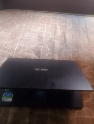 Notebook Asus