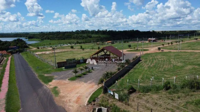 Terreno à venda, 1087 m² por R$ 145.000,00 - Riviera Por do Sol - Adolfo/SP