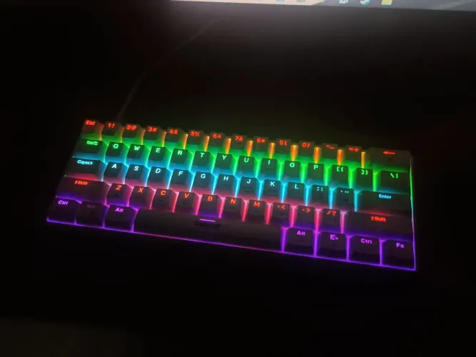 Teclado mecânico 60% target