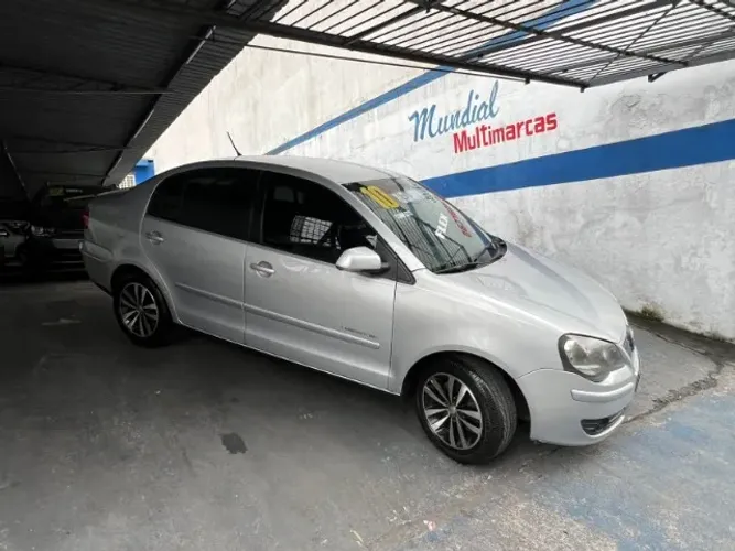 Volkswagen Polo Sed./sed. Comf. 2.0/2.0 Flex 8V 4P 2010