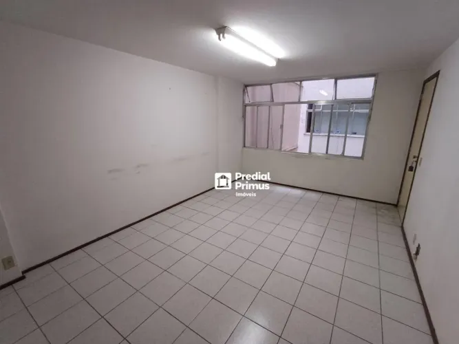 Sala para alugar - Centro - Nova Friburgo/RJ