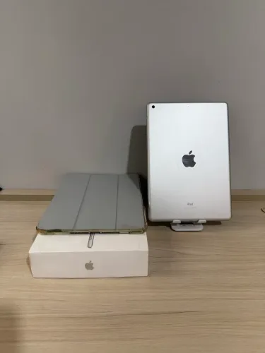 Vendo iPad 9a geração com 64gb
