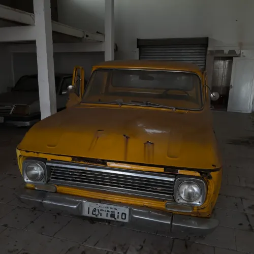Chevrolet C-10 2.5/4.1 1973