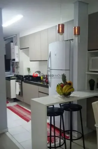 Apartamento em Vila Santa Luzia