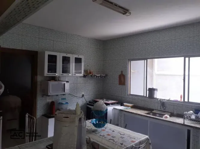 Casa com 4 dormitórios à venda, 218 m² - Loteamento Remanso Campineiro - Hortolândia/SP