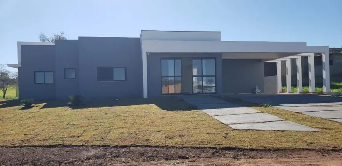 Casa à venda e para alugar em Arandu, Santa Cristina I, com 4 quartos