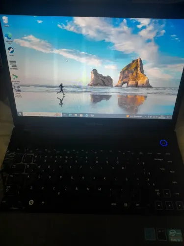 VENDO NOTEBOOK I5 TELA DE 14' 500GB SSD 6
