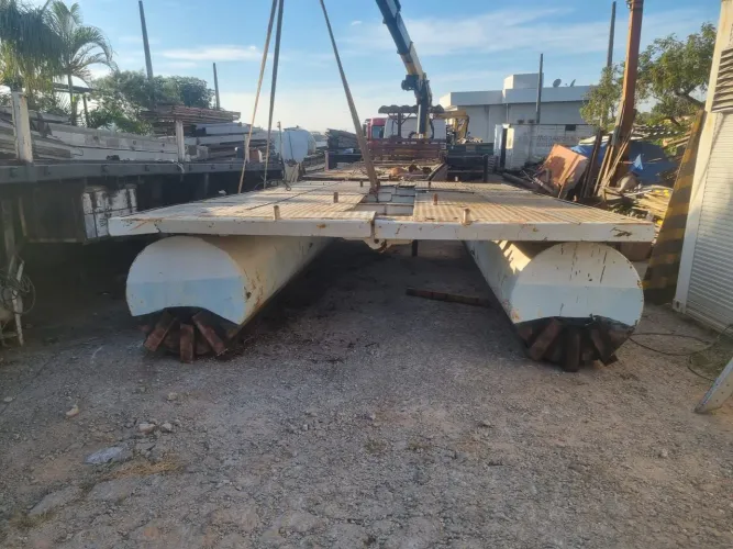 Balsa para garimpo