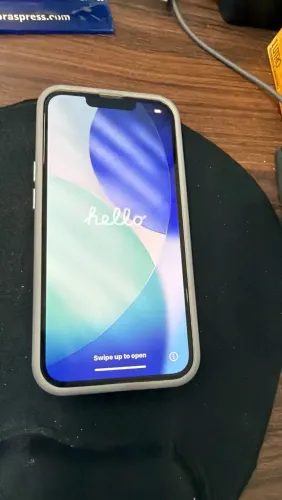 iPhone 13 de 128 giga todo original nunca aberto