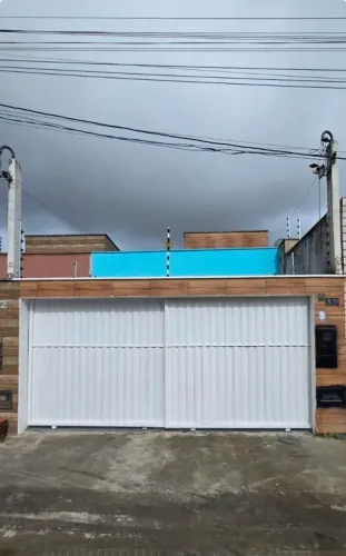 Casa de Rua 3/4 com Suíte e Closet no SIM | Próx. à Artêmia Pires R$ 2.100