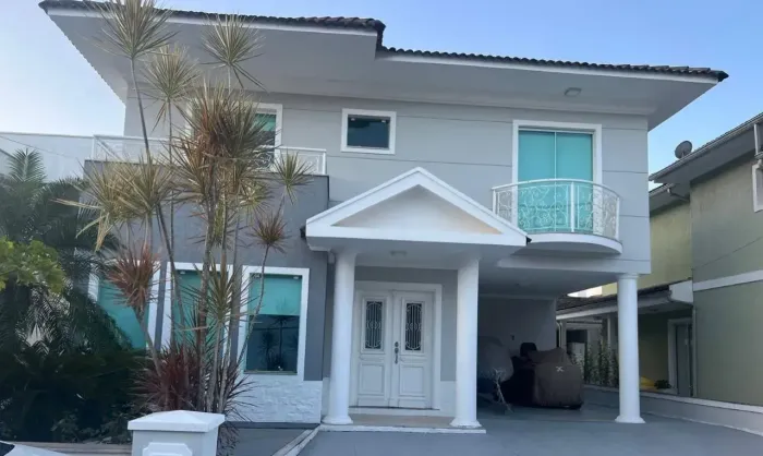 Imóvel para venda possui 360 metros quadrados com 1 quarto