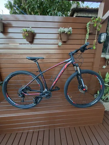 BICICLETA OGGI BIG WHEEL 7.0 