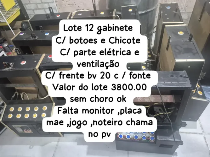 12 Gabinete de maquina de musica usado em bom estado
