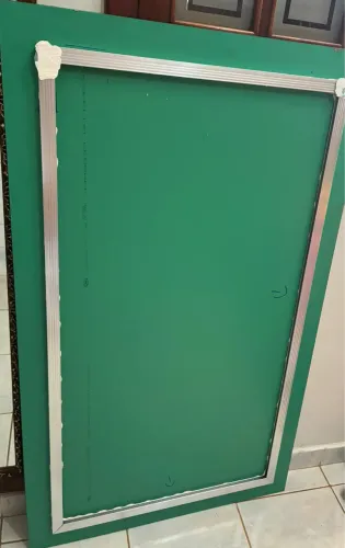 Vendo espelho grande, em perfeito estado! R$ 300,00
