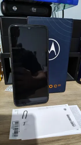Celular Motorola Smartphone Moto e20