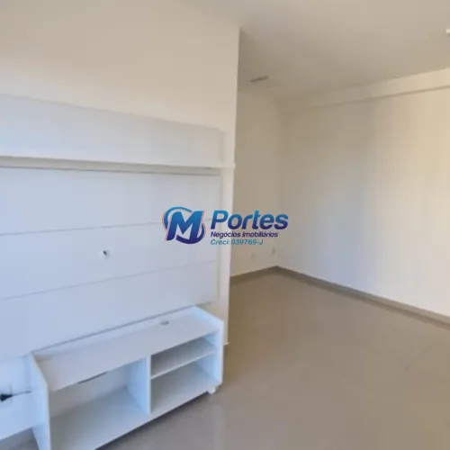 Condominio Green Life 2, Apartamento com dois dormitórios, Porcelanato! Armários embutidos