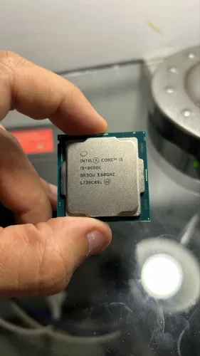 Processador Core I5-8600k De 6 Núcleos E 4.3ghz