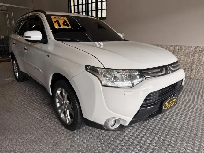 Mitsubishi Outlander 3.0/ GT 3.0 V6 Aut. 2014