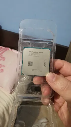 Processador AMD Athlon 3000G AM4 Com Vídeo Integrado Vega 3