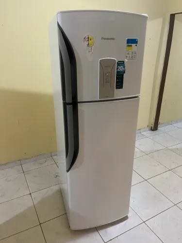 Geladeira digital Frost Free