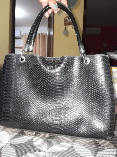 Bolsa Santa Lolla