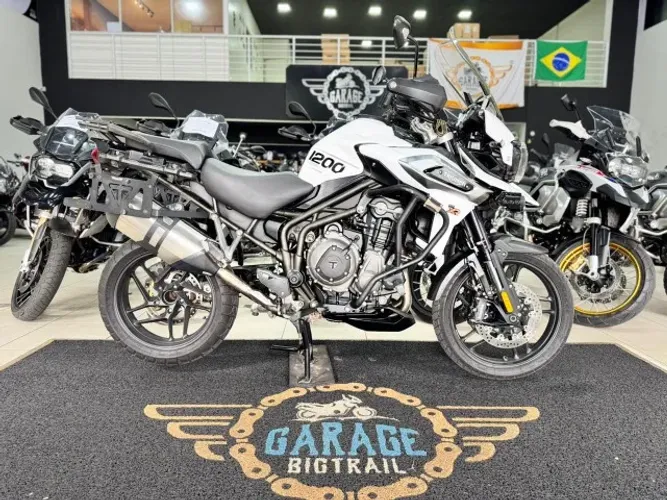 TRIUMPH TIGER 1200 XR