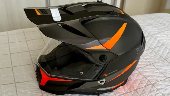 Capacete LS2 Pioneer Evo tamanho 60