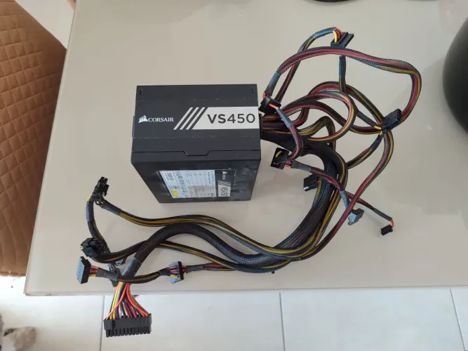 Fonte Corsair v450
