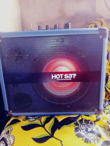 Vendo essa caixinha de som hot sat via Bluetooth