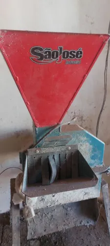 Triturador elétrico