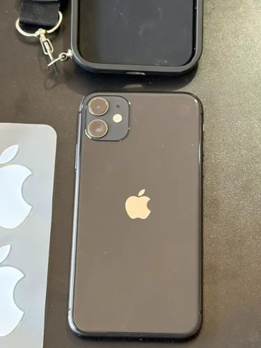 Vendo Iphone 11, normal, em bom estado de conservação