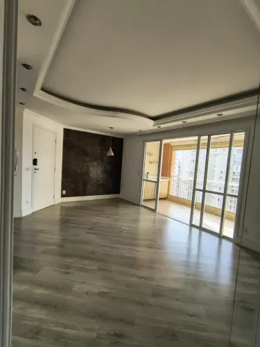 APARTAMENTO Á VENDA NO CONDOMÍNIO CLUB TUIUTI DIRETO COM O PROPRIETÁRIO