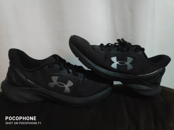 Tênis Under Armor N/42