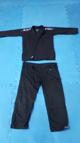 KIMONO TORAH PRETO