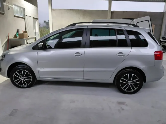 Volkswagen Spacefox 1.6/ 1.6 Trend Total Flex 8V 5P 2013