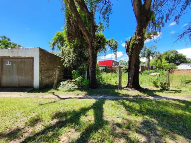 Terreno a venda no Balneário dos Prazeres, com 228,80 m².