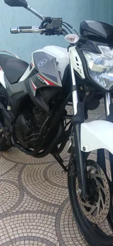 FAIZER 250 2017 top!Estudo troca proposta a vista?
